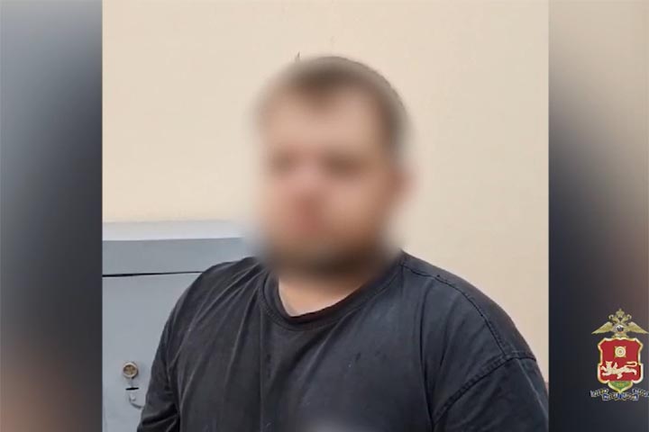 Житель Астрахани уговорил девушку из Хакасии прислать интимное видео, а потом требовал деньги